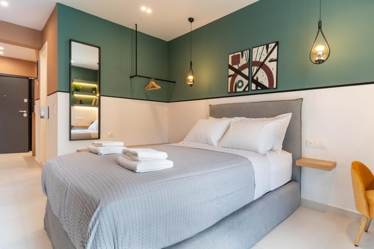 Mar25 By Smart Cozy - In The Heart Of - 9 Minutes From Metro - Available 24hr Athens