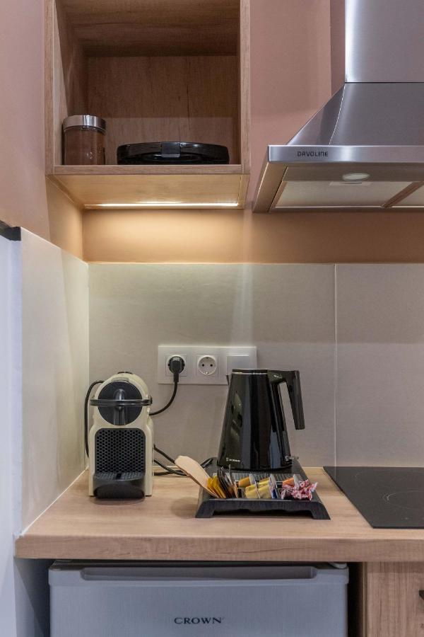 Mar25 By Smart Cozy - In The Heart Of - 9 Minutes From Metro - Available 24hr * Athens