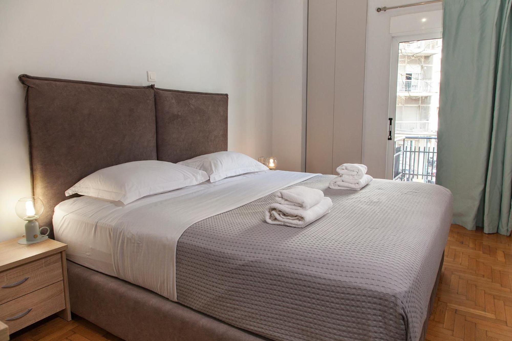 Apartment Mar25 By Smart Cozy - In The Heart Of - 9 Minutes From Metro - Available 24hr *