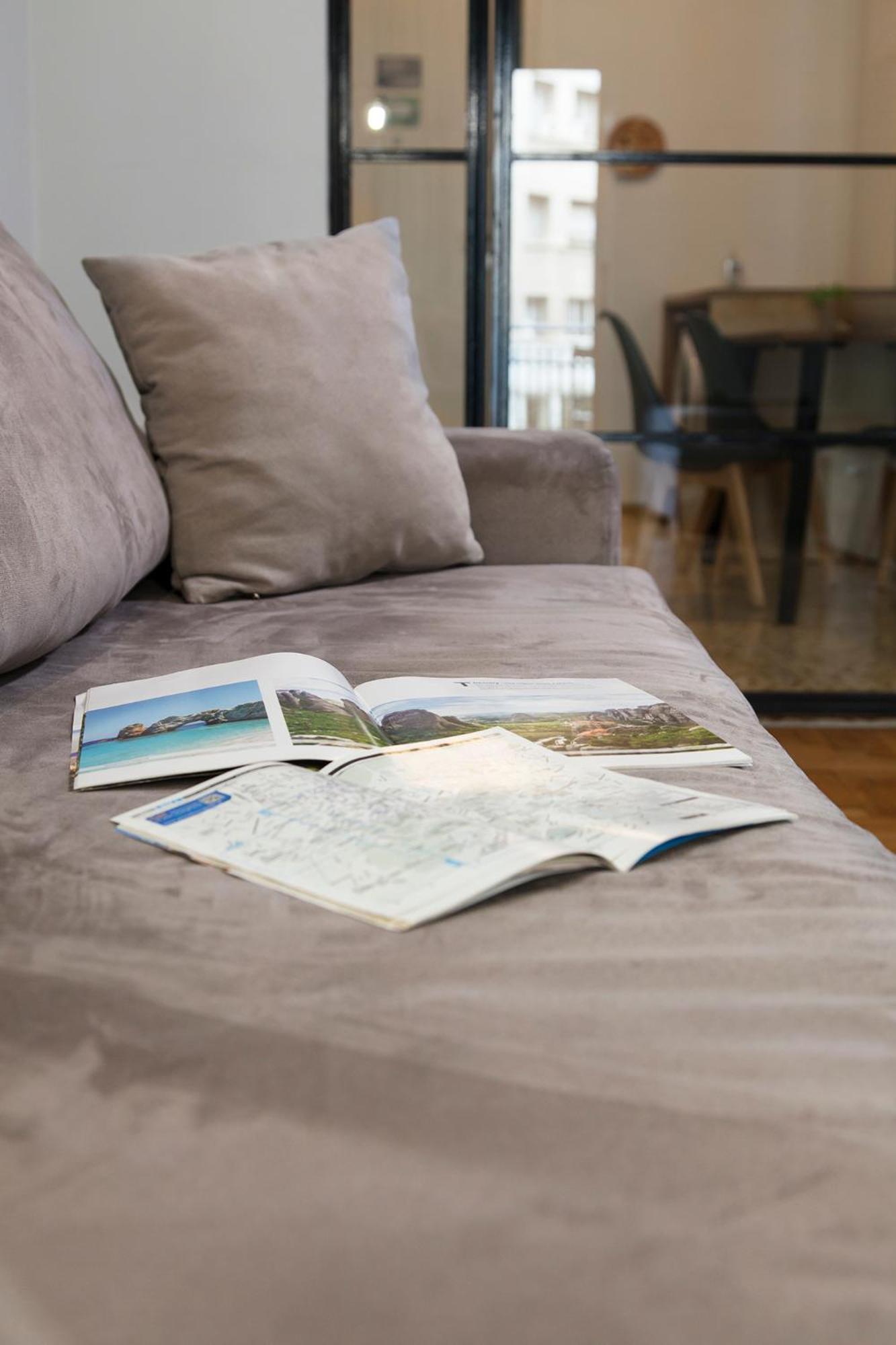 Mar25 By Smart Cozy - In The Heart Of - 9 Minutes From Metro - Available 24hr *