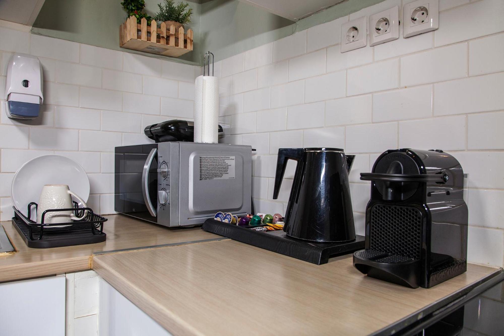 Mar25 By Smart Cozy - In The Heart Of - 9 Minutes From Metro - Available 24hr *